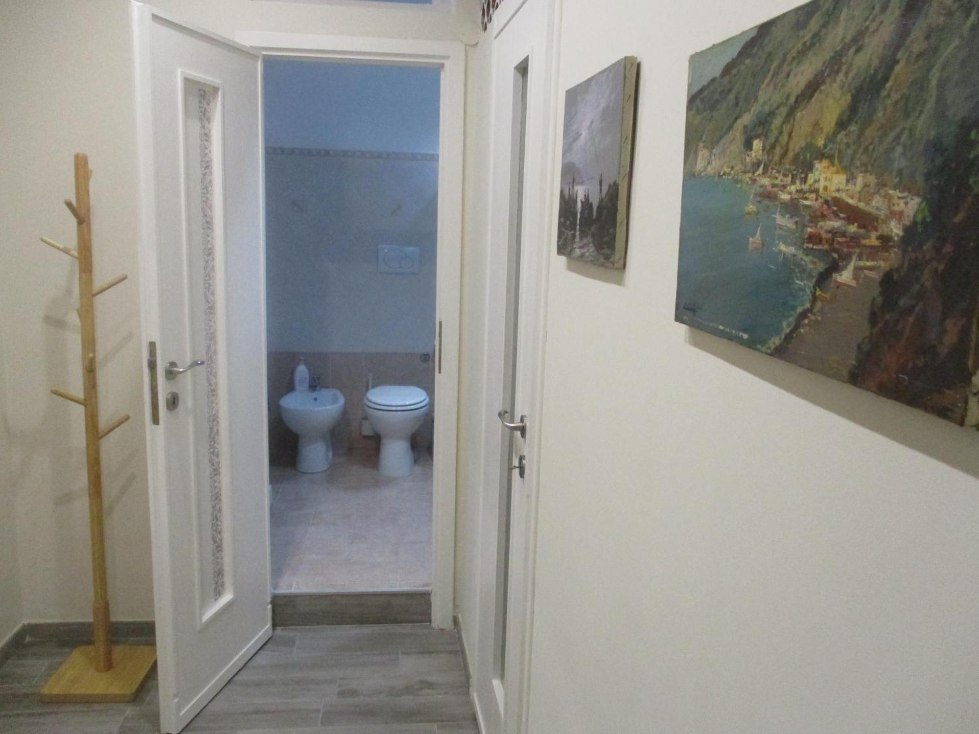 La Casa Del Nespolo Tranquillo Alloggio Vicino Alla Stazione San Remo Zewnętrze zdjęcie